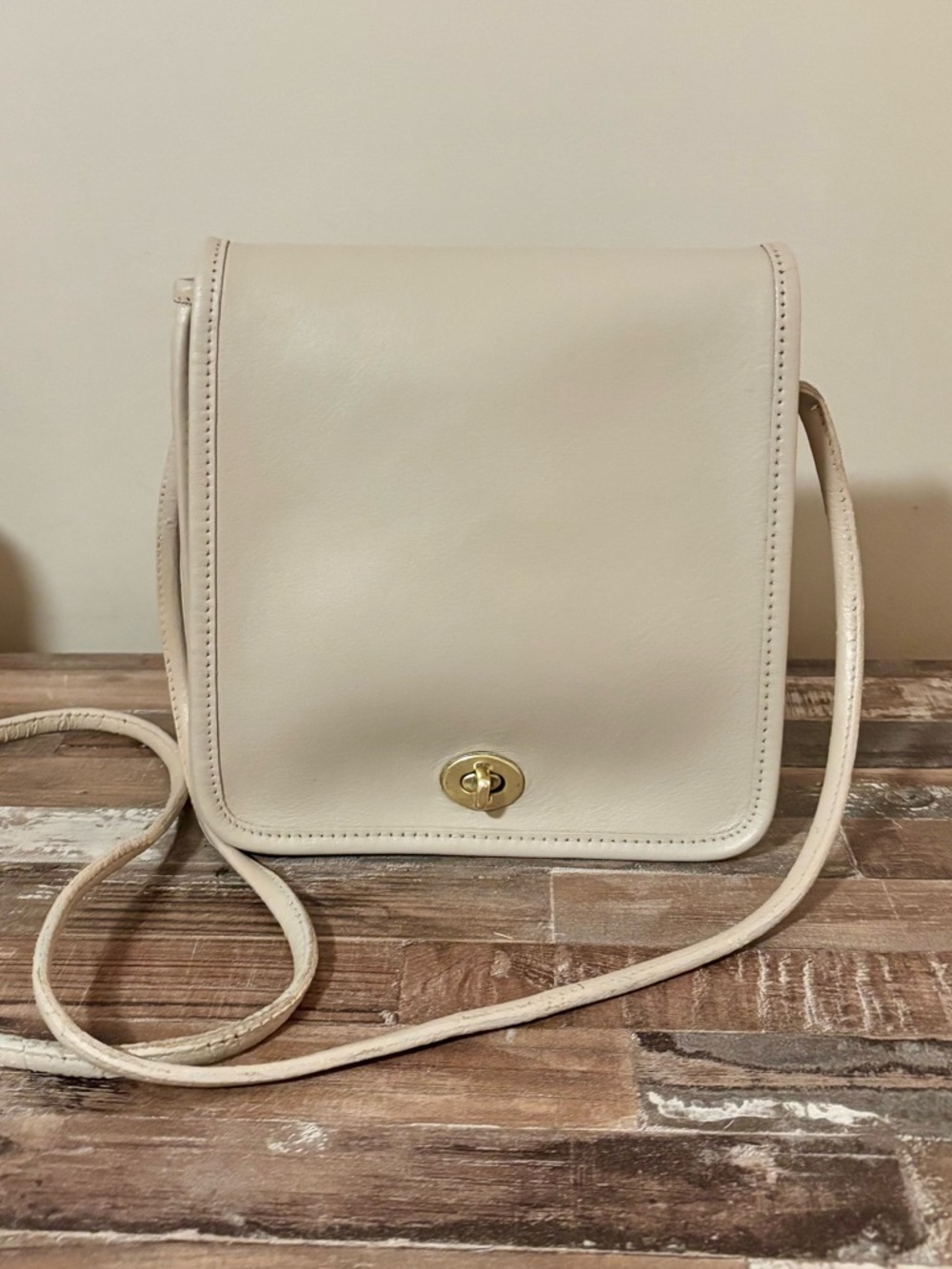 Vintage Coach Companion
Flap Bag